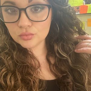 Meet your Posher, Rexanna